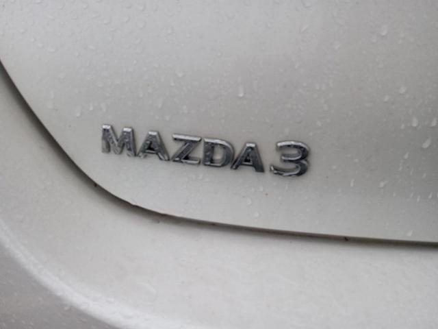 Photo of 2023 Snowflake White Pearl Mica Mazda Mazda3