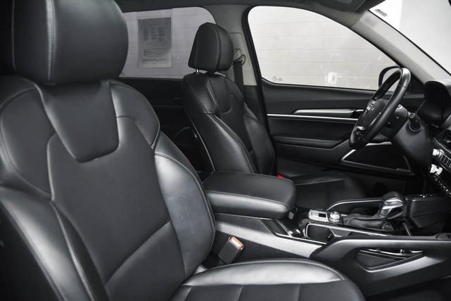 Photo of 2022 Dark Moss Kia Telluride