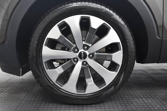 Photo of 2022 Dark Moss Kia Telluride