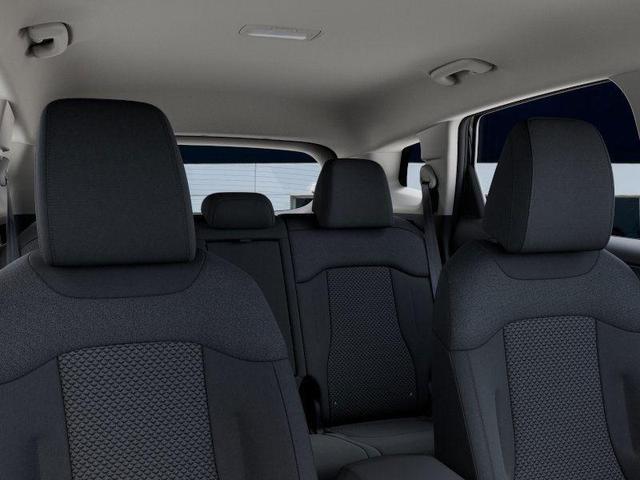 Photo of 2026 Ebony Black Kia Sportage