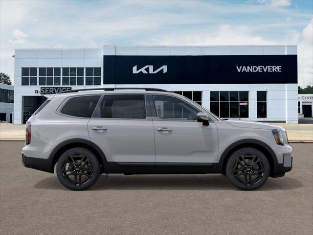 Photo of 2025 Wolf Gray Kia Telluride