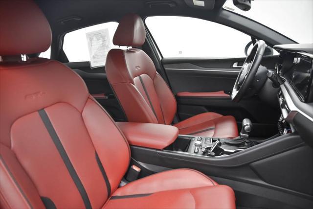 Photo of 2024 Glacial White Pearl Kia K5