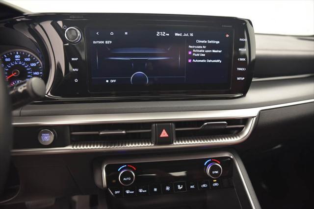 Photo of 2024 Glacial White Pearl Kia K5