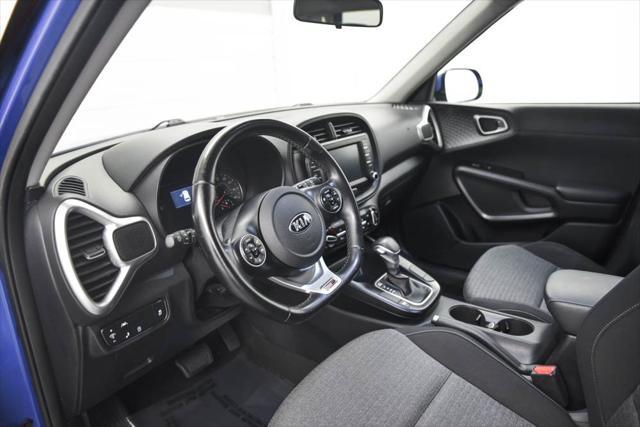 Photo of 2021 Neptune Blue Kia Soul