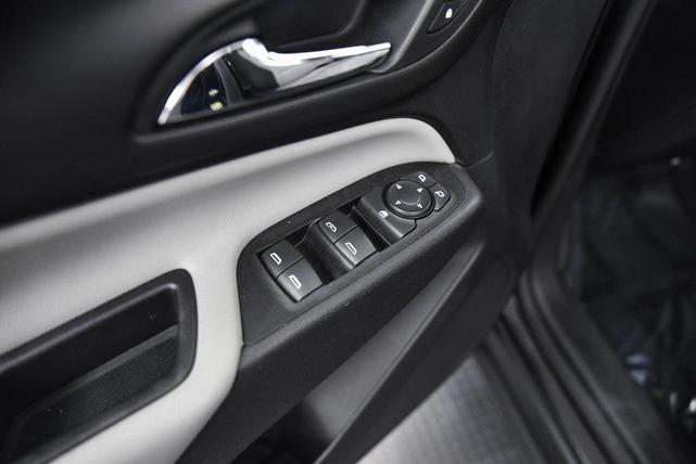 Photo of 2018 Mosaic Black Metallic Chevrolet Equinox