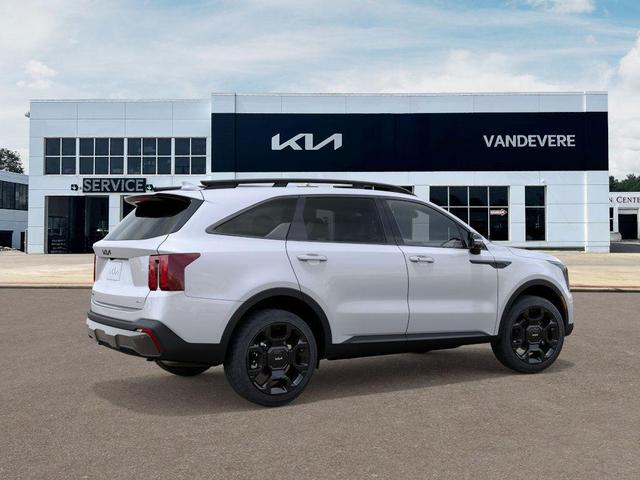 Photo of 2025 Glacial White Pearl Kia Sorento
