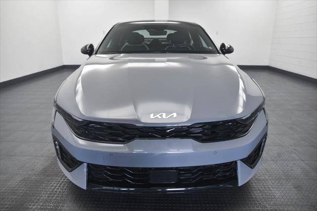 Photo of 2025 Wolf Gray Kia K5