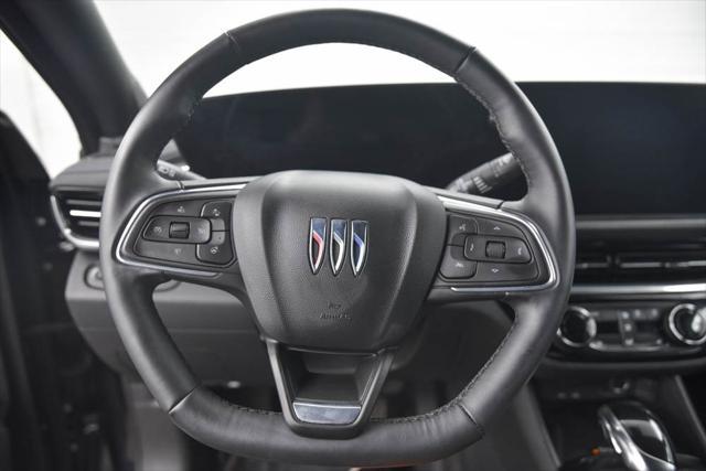 Photo of 2024 Ebony Twilight Metallic Buick Envista
