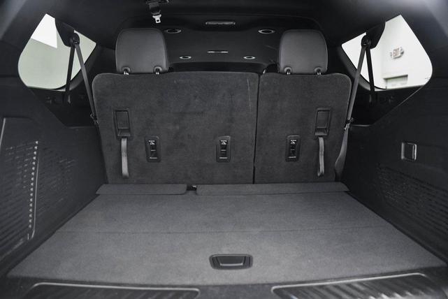 Photo of 2023 Sterling Gray Metallic Chevrolet Suburban