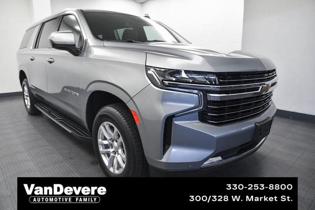 Photo of 2023 Sterling Gray Metallic Chevrolet Suburban