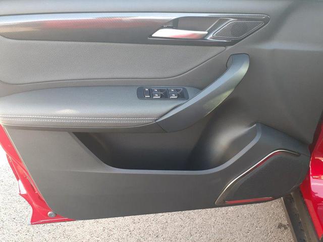 Photo of 2025 Crimson Red VinFast VF 8