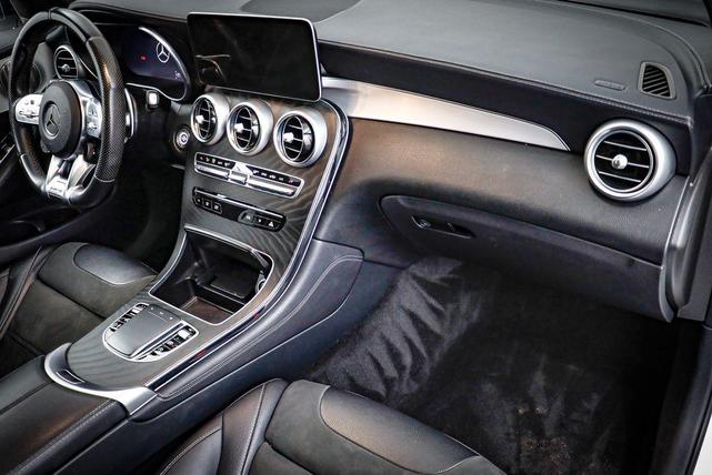 Photo of 2021 Polar White Mercedes-Benz AMG GLC 63