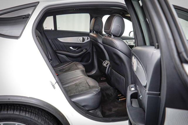 Photo of 2021 Polar White Mercedes-Benz AMG GLC 63