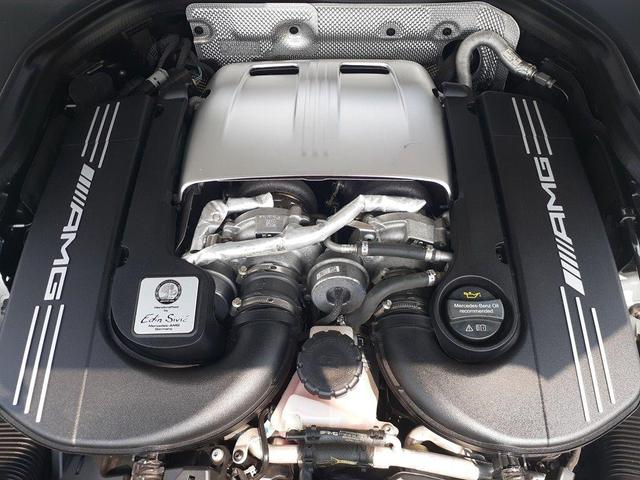 Photo of 2021 Polar White Mercedes-Benz AMG GLC 63