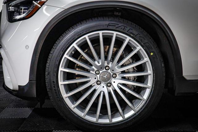 Photo of 2021 Polar White Mercedes-Benz AMG GLC 63