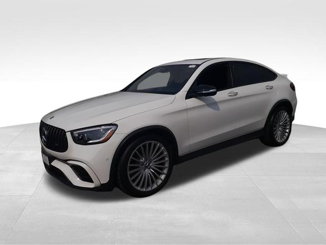 Photo of 2021 Polar White Mercedes-Benz AMG GLC 63