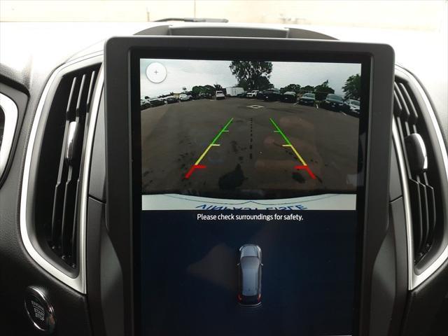 Photo of 2021 Burgundy Ford Edge