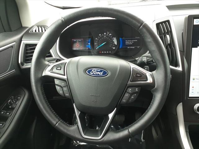 Photo of 2021 Burgundy Ford Edge