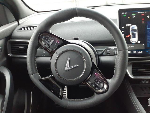 Photo of 2023 Neptune Grey Metallic VinFast VF 8
