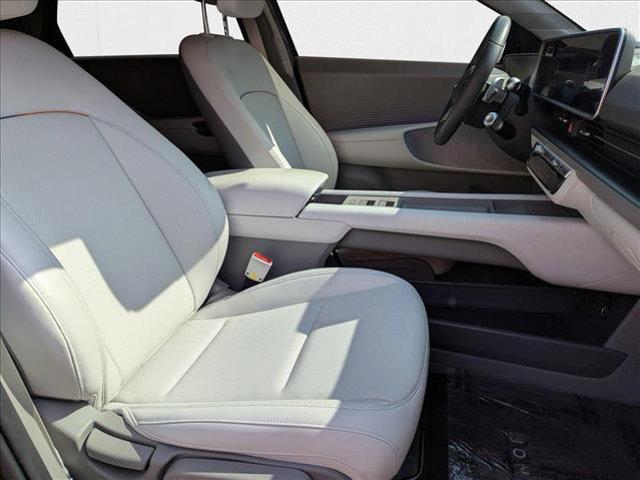 Photo of 2024 Onyx Black Hyundai IONIQ 6