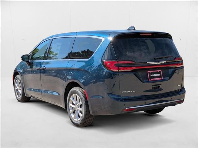 Photo of 2025 Fathom Blue Pearlcoat Chrysler Pacifica