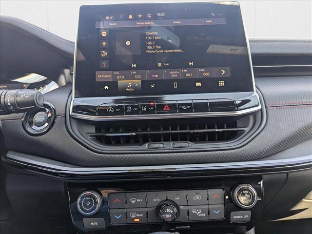 Photo of 2025 Diamond Black Crystal Pearlcoat Jeep Compass