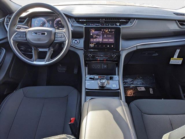 Photo of 2025 Velvet Red Pearlcoat Jeep Grand Cherokee L