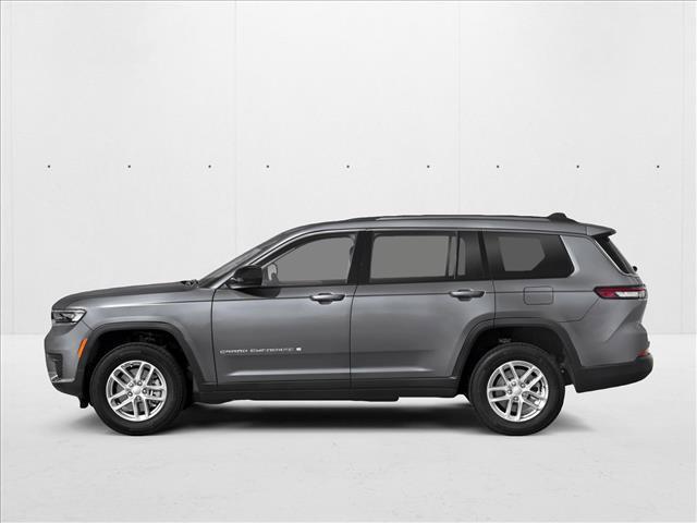 Photo of 2025 Baltic Gray Metallic Clearcoat Jeep Grand Cherokee L