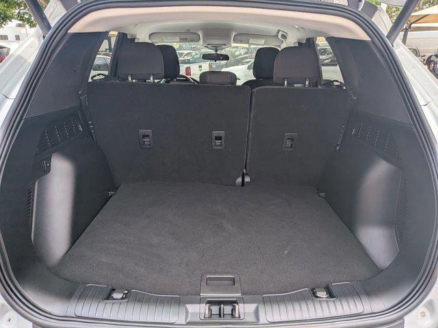 Photo of 2023 Oxford White Ford Escape
