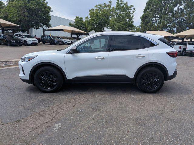 Photo of 2023 Oxford White Ford Escape