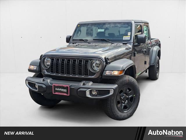 Photo of 2025 Granite Crystal Metallic Clearcoat Jeep Gladiator