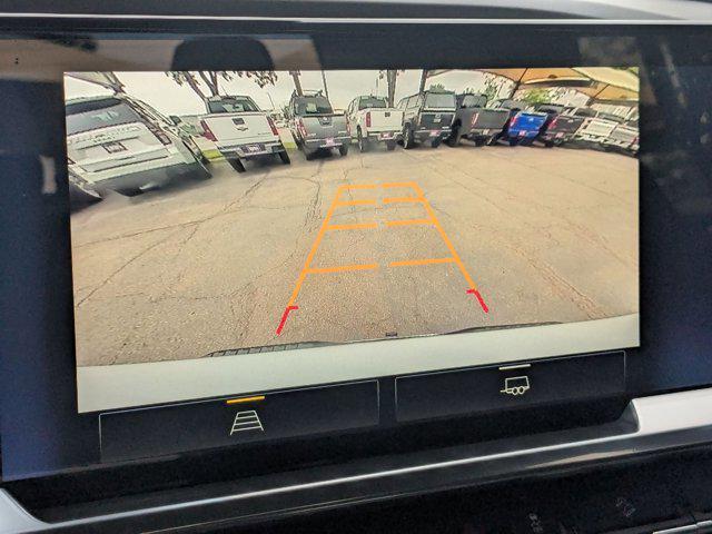 Photo of 2022 Summit White Chevrolet Silverado 1500