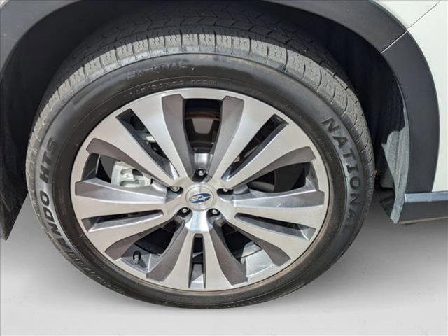 Photo of 2022 Crystal White Pearl Subaru Ascent