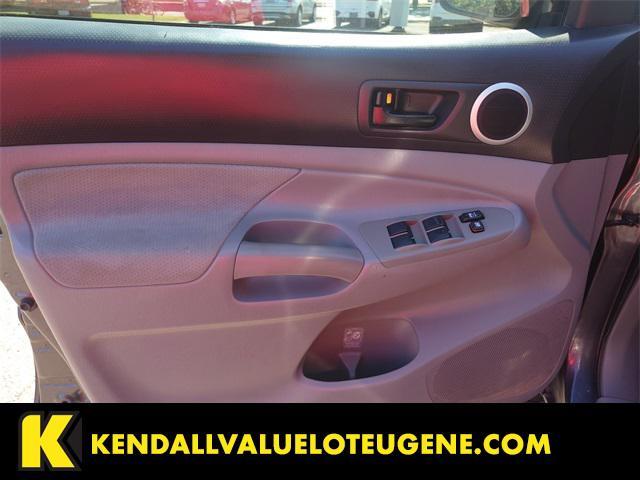Photo of 2010 Magnetic Gray Metallic Toyota Tacoma