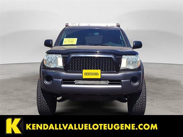 Photo of 2010 Magnetic Gray Metallic Toyota Tacoma