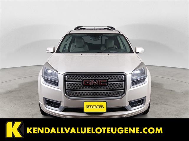 Photo of 2013 White Diamond Tricoat GMC Acadia