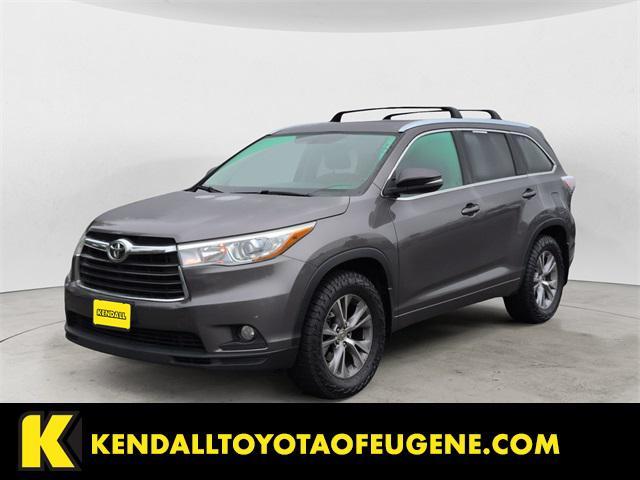 Photo of 2015 Predawn Gray Mica Toyota Highlander