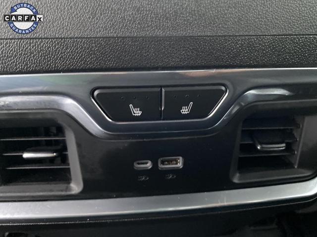 Photo of 2024 Onyx Black GMC Sierra 2500