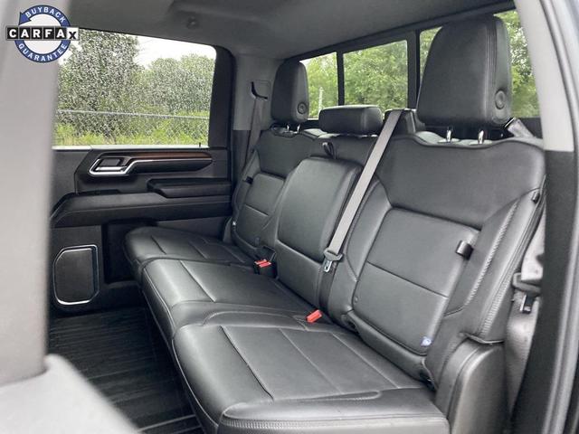 Photo of 2024 Onyx Black GMC Sierra 2500