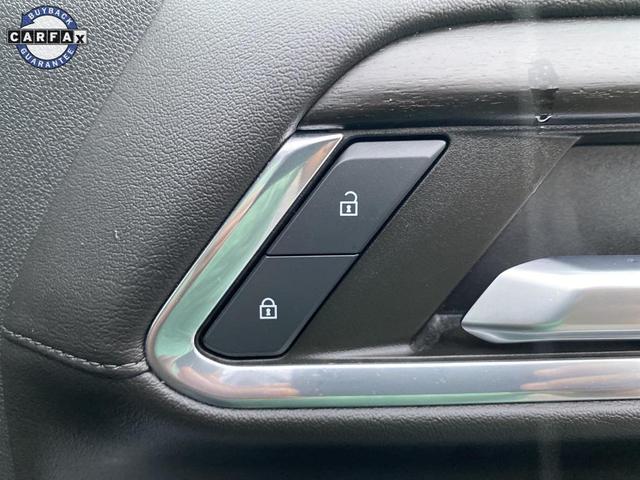 Photo of 2024 Onyx Black GMC Sierra 2500