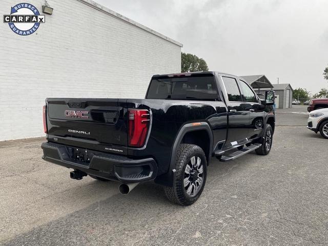 Photo of 2024 Onyx Black GMC Sierra 2500