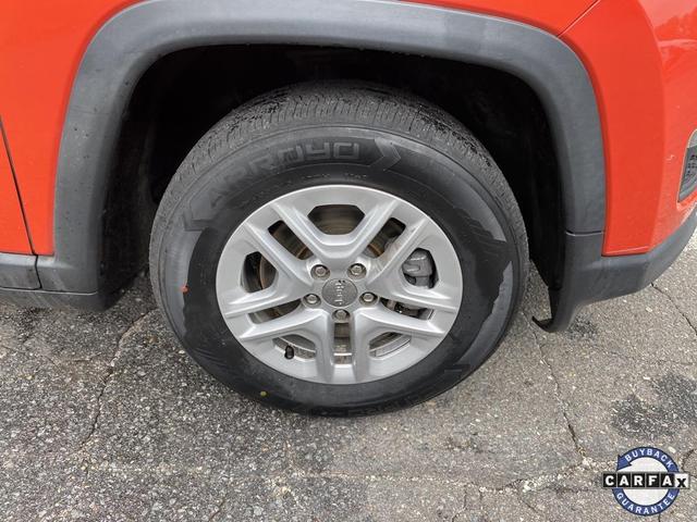 Photo of 2018 Spitfire Orange Clearcoat Jeep Compass