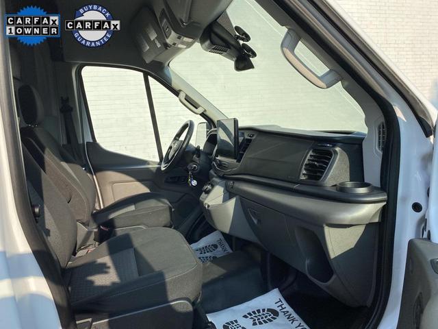 Photo of 2022 Oxford White Ford Transit-350