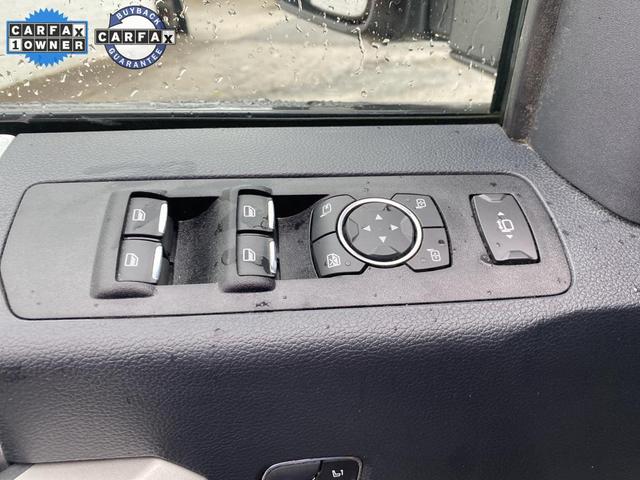 Photo of 2022 Oxford White Ford F-350