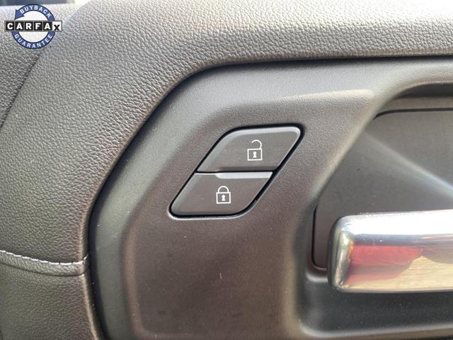 Photo of 2023 Onyx Black GMC Sierra 2500