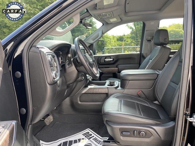 Photo of 2023 Onyx Black GMC Sierra 2500