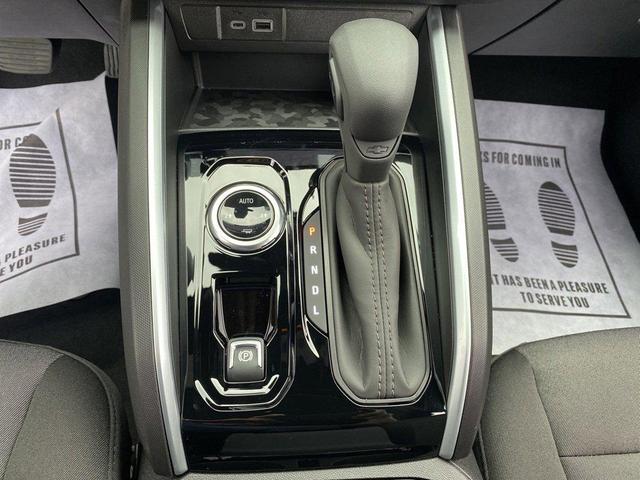 Photo of 2025 Black Chevrolet Colorado