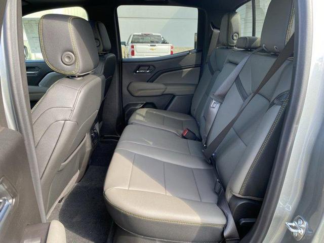 Photo of 2025 Sterling Gray Metallic Chevrolet Colorado