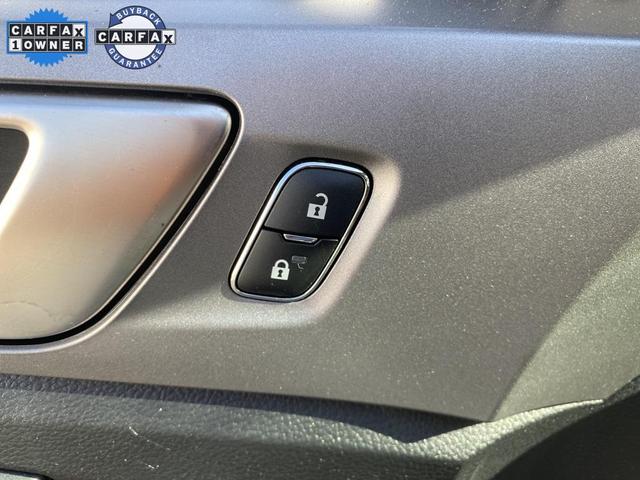 Photo of 2019 Shadow Black Ford Ranger