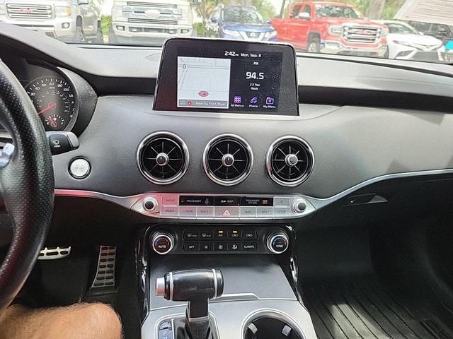 Photo of 2020 Ceramic Silver Kia Stinger